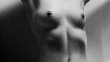 MegSquats Reveals Why the Zercher Squat Is a Game-Changer You Need for Quad, Core & Back Strength