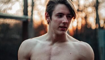 Chase McDaniel Turned Powerlifting Tragedy to a Musical Victory