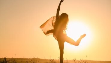 Dwayne Johnson Shows His Shocking Transformation at ‘The Smashing Machine’ Premiere