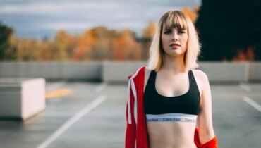 Training Load Prescription for Beginners in Strength Training