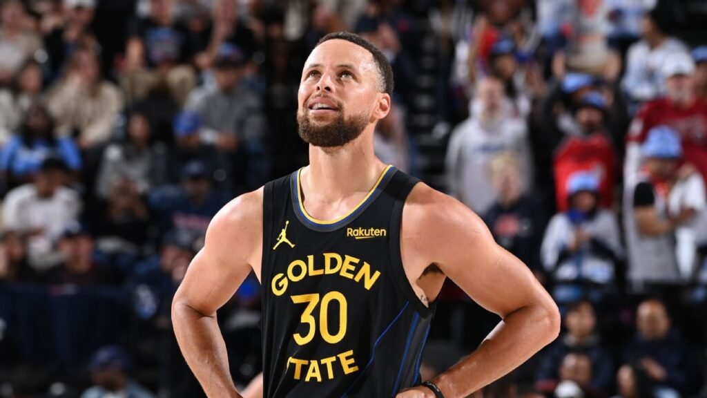 Anonymous eBay user paid $9 million for lunch with Stephen Curry, Warren Buffett