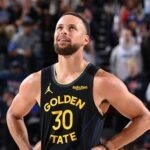 Anonymous eBay user paid $9 million for lunch with Stephen Curry, Warren Buffett
