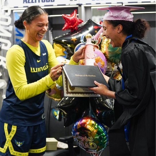 Azzi Fudd jokingly receives 'Master Princess' degree from Wings teammates