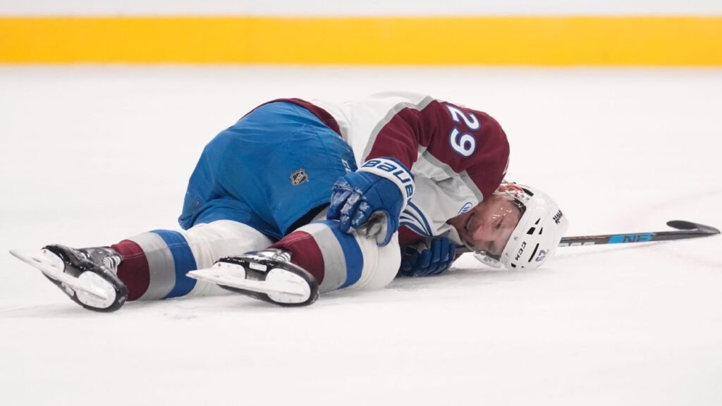 Bednar: Avalanche will take a limited MacKinnon down 3-0
