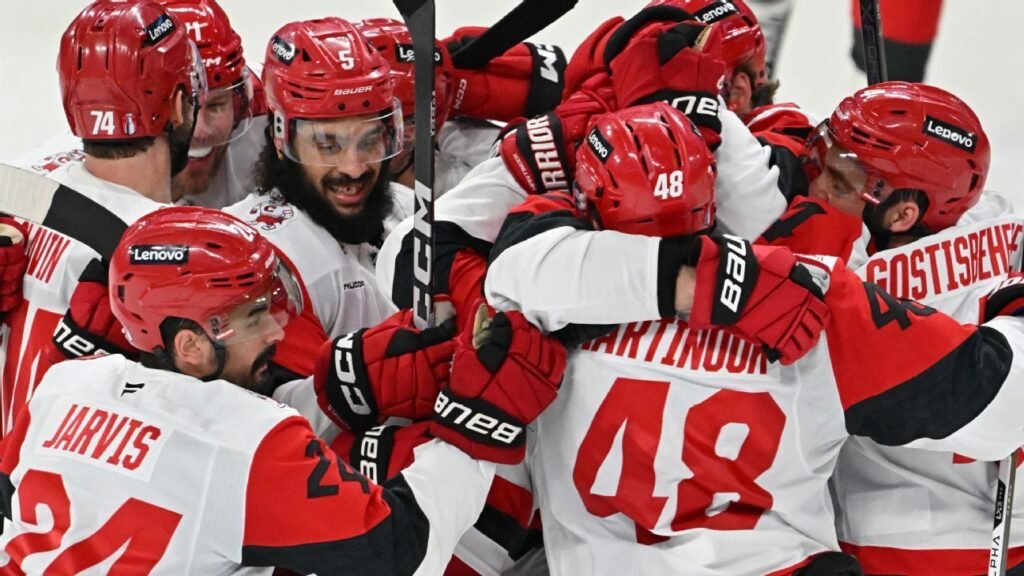 Carolina Hurricanes win in OT again, take 2-1 series lead
