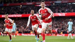Despite being unconvincing, Arsenal are close to the Premier League title
