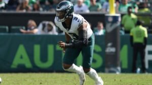 Eagles' Nolan Smith arrested after car clocked at 135 mph in Georgia