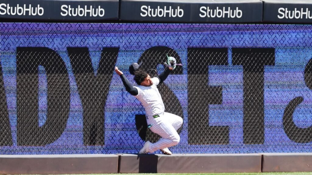 Fantasy baseball: Dominguez, Anthony to IL and other Friday news