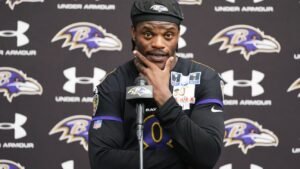 'Not an Unc yet': Why Lamar Jackson doesn't feel old