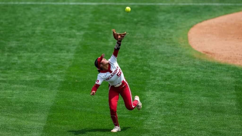 Previewing 2026 college softball regionals: Favorites, top aces, stats