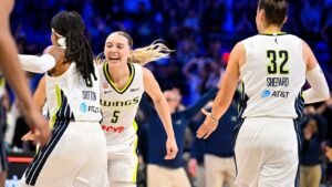 Bueckers fuels rally as Wings erase 15-point deficit in 4th