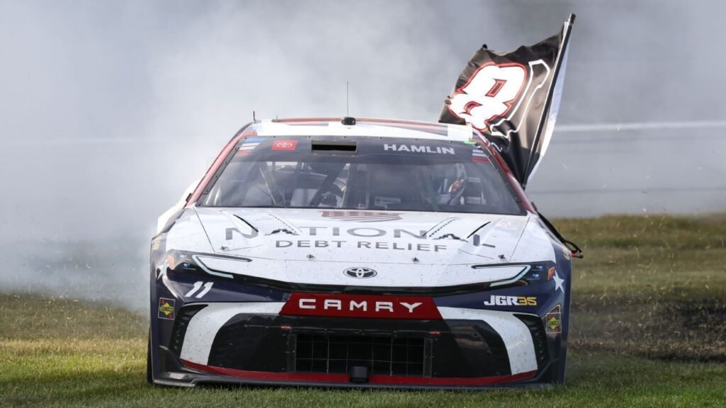 Denny Hamlin dedicates NASCAR win at Michigan to Kyle Busch