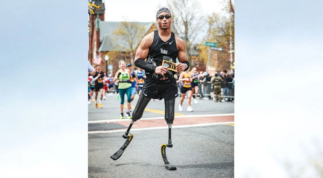 Double amputee Sabik Cohran running in the Boston Marathon
