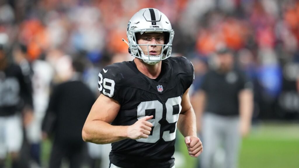 Fantasy football: Was 2025 a bad sign or just a bad season for these nine players?