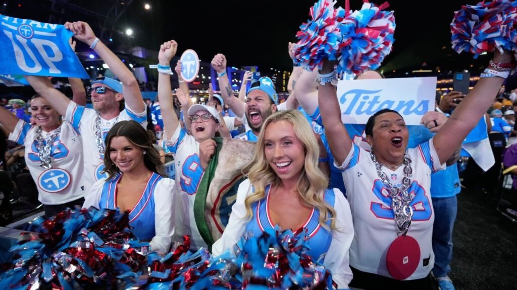 Four ways to make fantasy football more fun