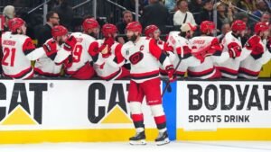 Hurricanes-Golden Knights Game 4 takeaways, grades, questions