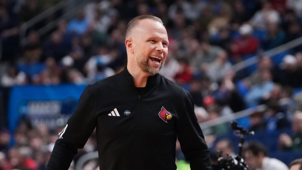 Men's transfer portal superlatives: Louisville, Duke, St. John's headline winners