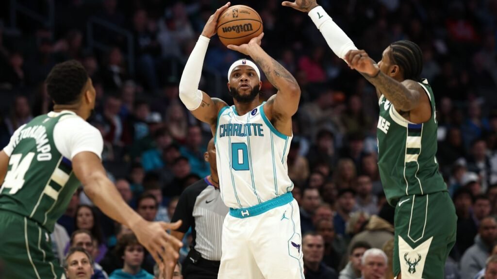 Sources: Hornets trade veteran Miles Bridges to Suns