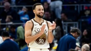 Sources: Stephen Curry signs $400M deal with China's Li-Ning
