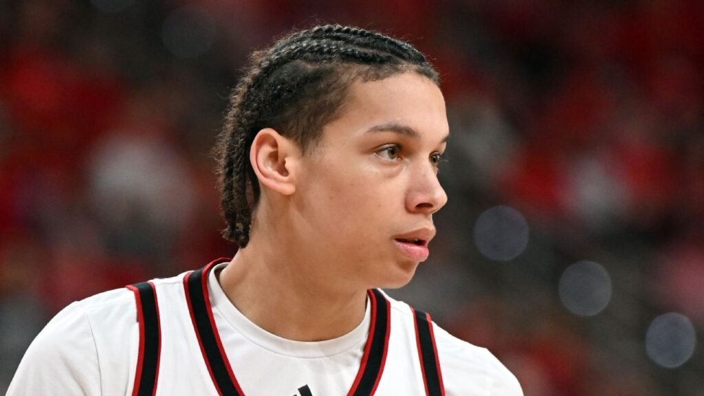 Transfers, recruits and roster moves for key men's NCAA basketball teams