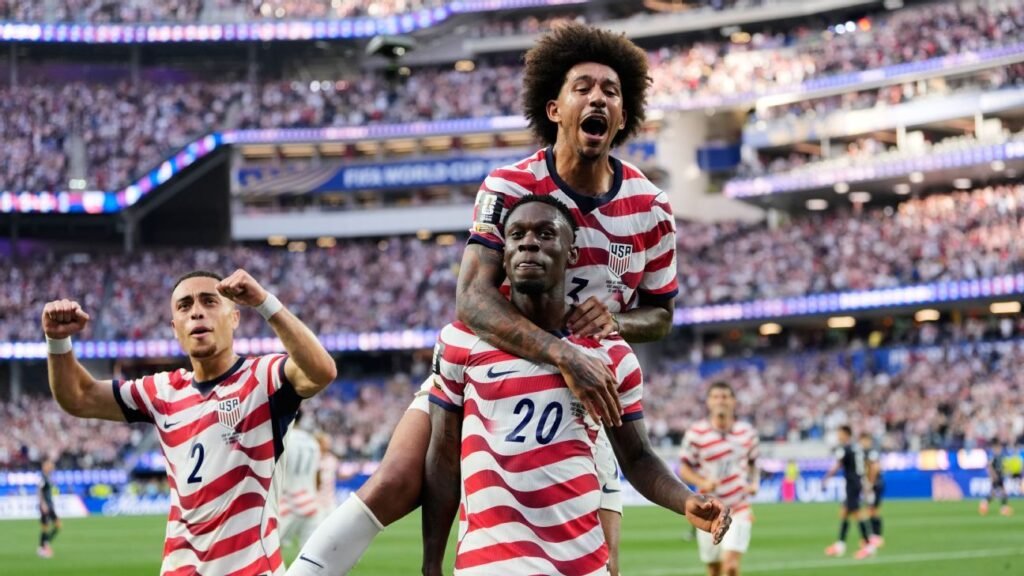 USMNT player ratings: Balogun, Pulisic team-best showings lead dazzling World Cup opener