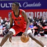 Bulls' Wilson 'emotional,' dominant in 35-point summer league debut