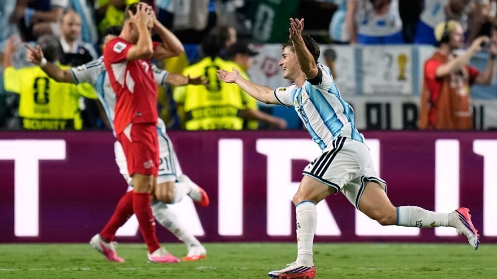 Julián Álvarez extra-time screamer fires Argentina into semifinals