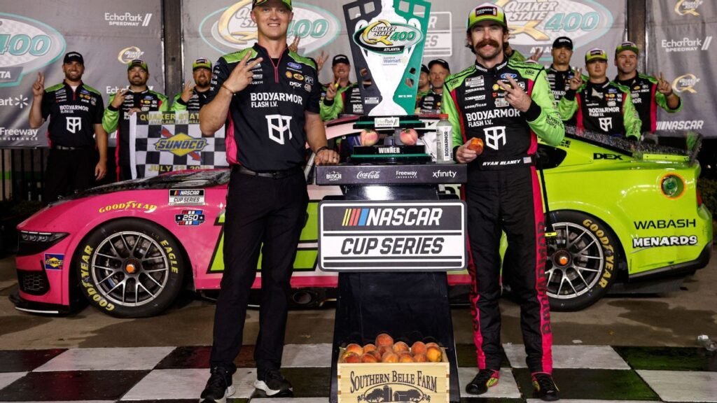 Ryan Blaney wins 3-wide battle on final lap of OT in Atlanta